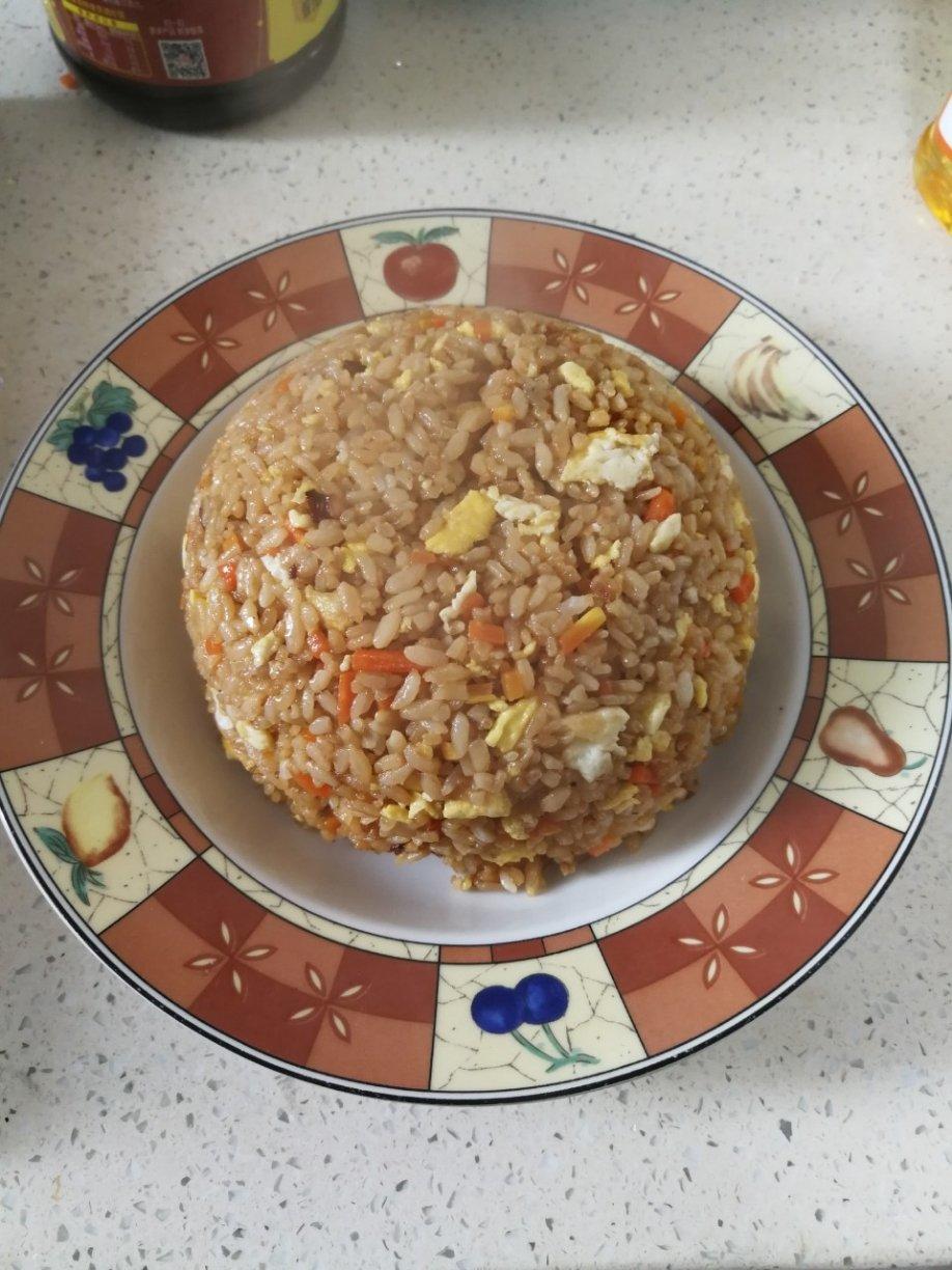 酱油炒饭(超级简单)