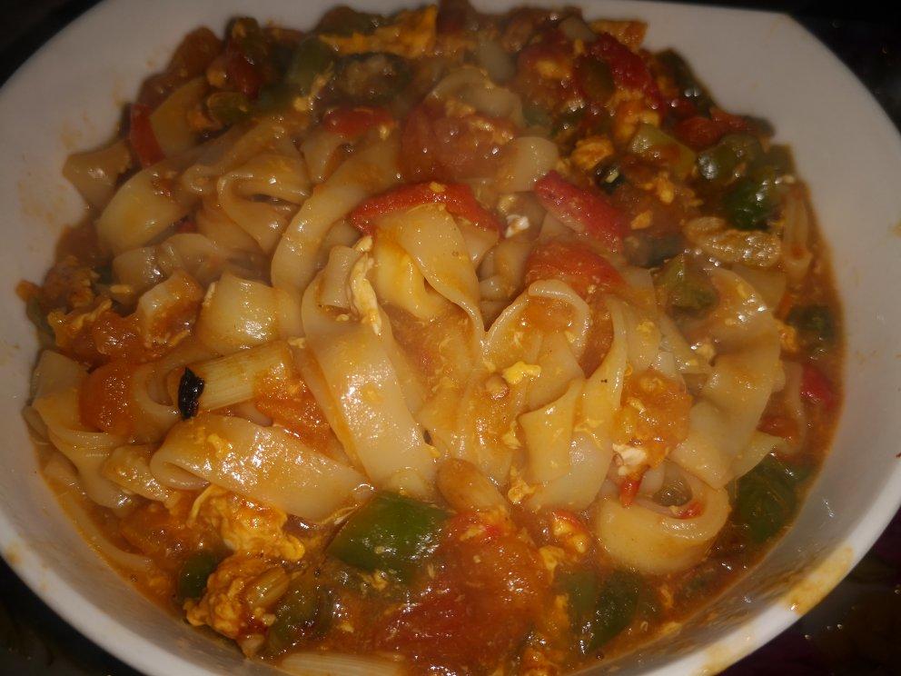 恨不得抱着锅舔的番茄鸡蛋面