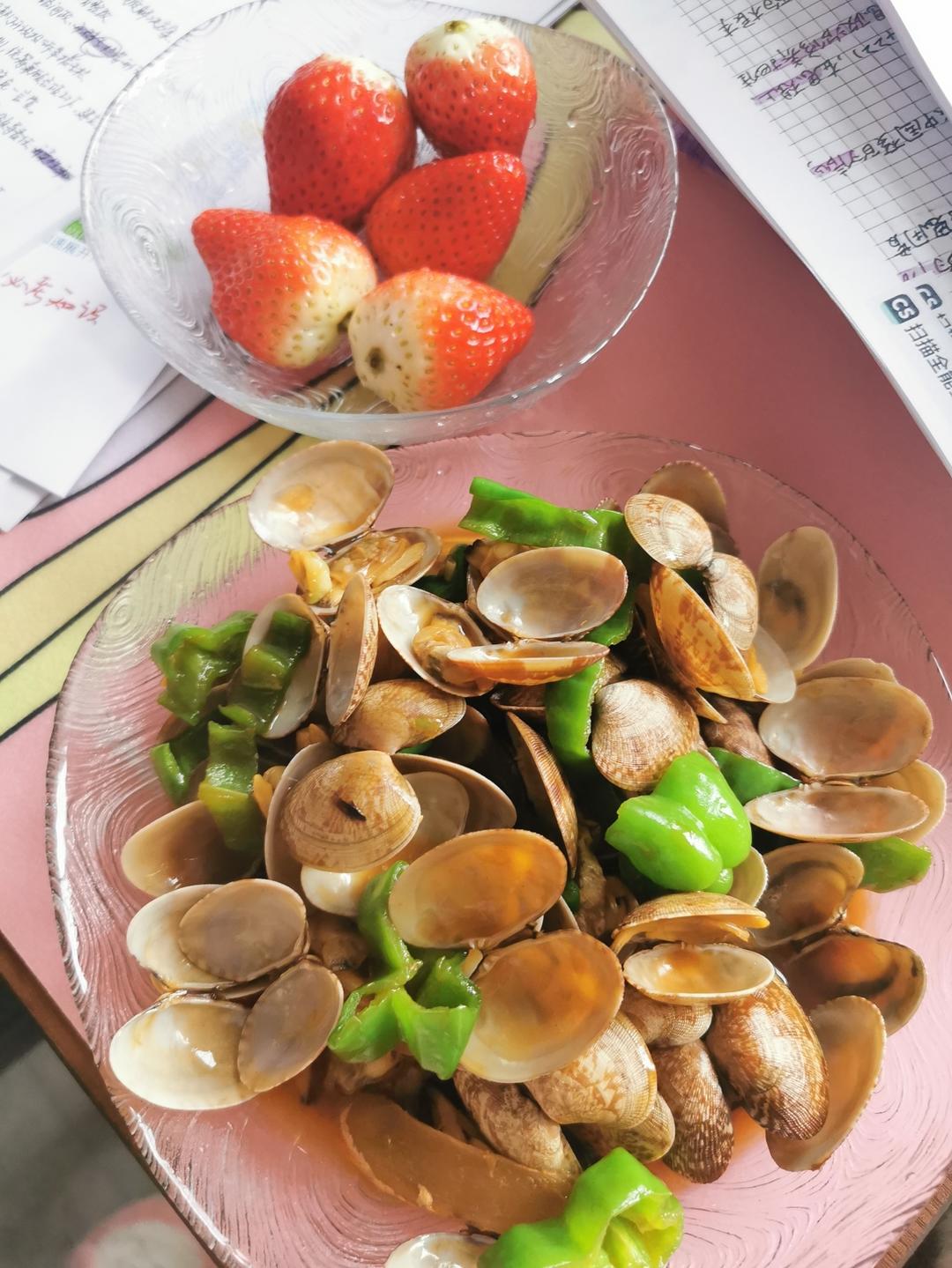 5分钟快手菜❗️秒杀路边摊爆炒花甲～好吃到爆