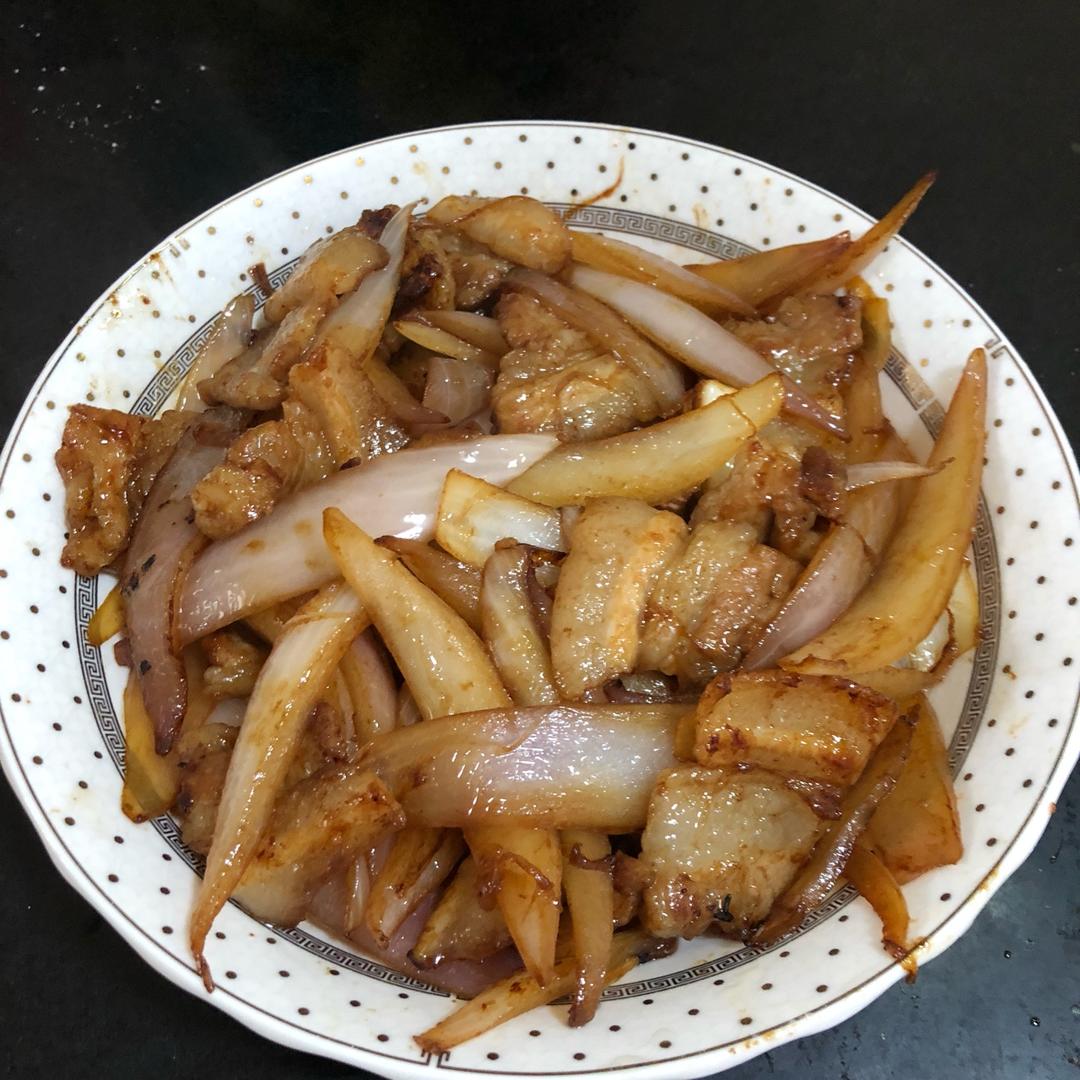 洋葱炒肉片