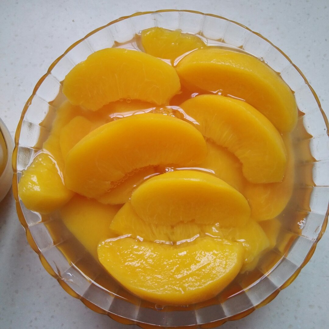 黄桃罐头