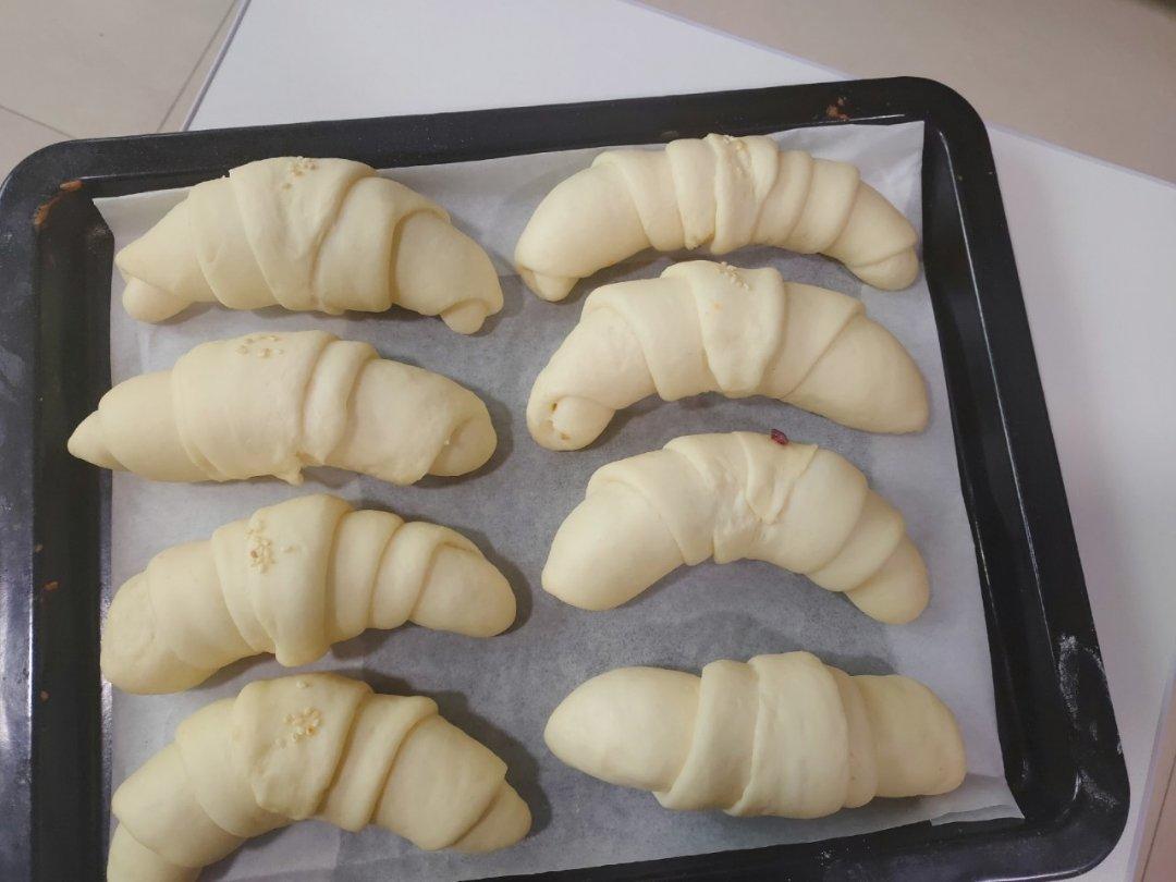 奶香浓郁易上手的鸡蛋鲜奶卷