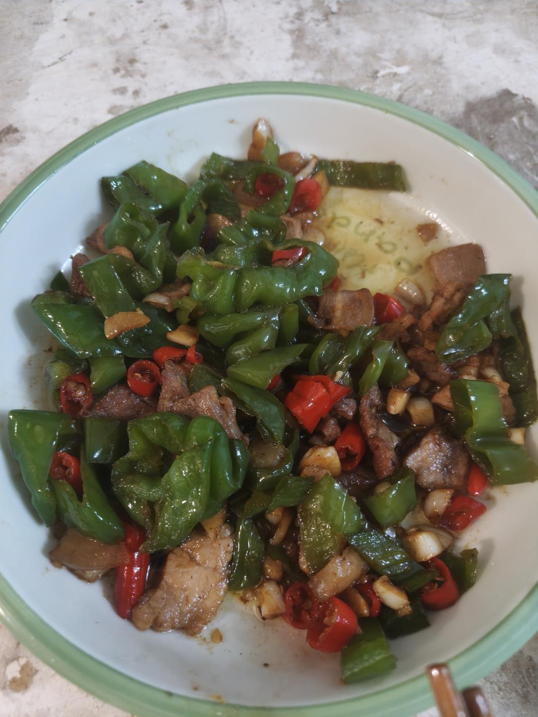 正宗辣椒炒肉