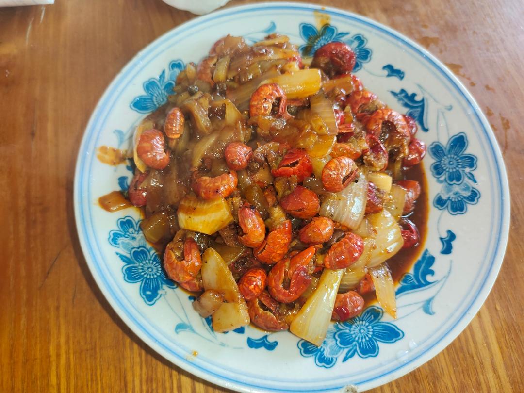 麻辣小龙虾尾（3样材料最懒人办法）