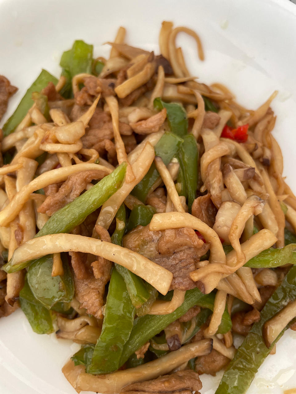 杏鲍菇炒肉丝