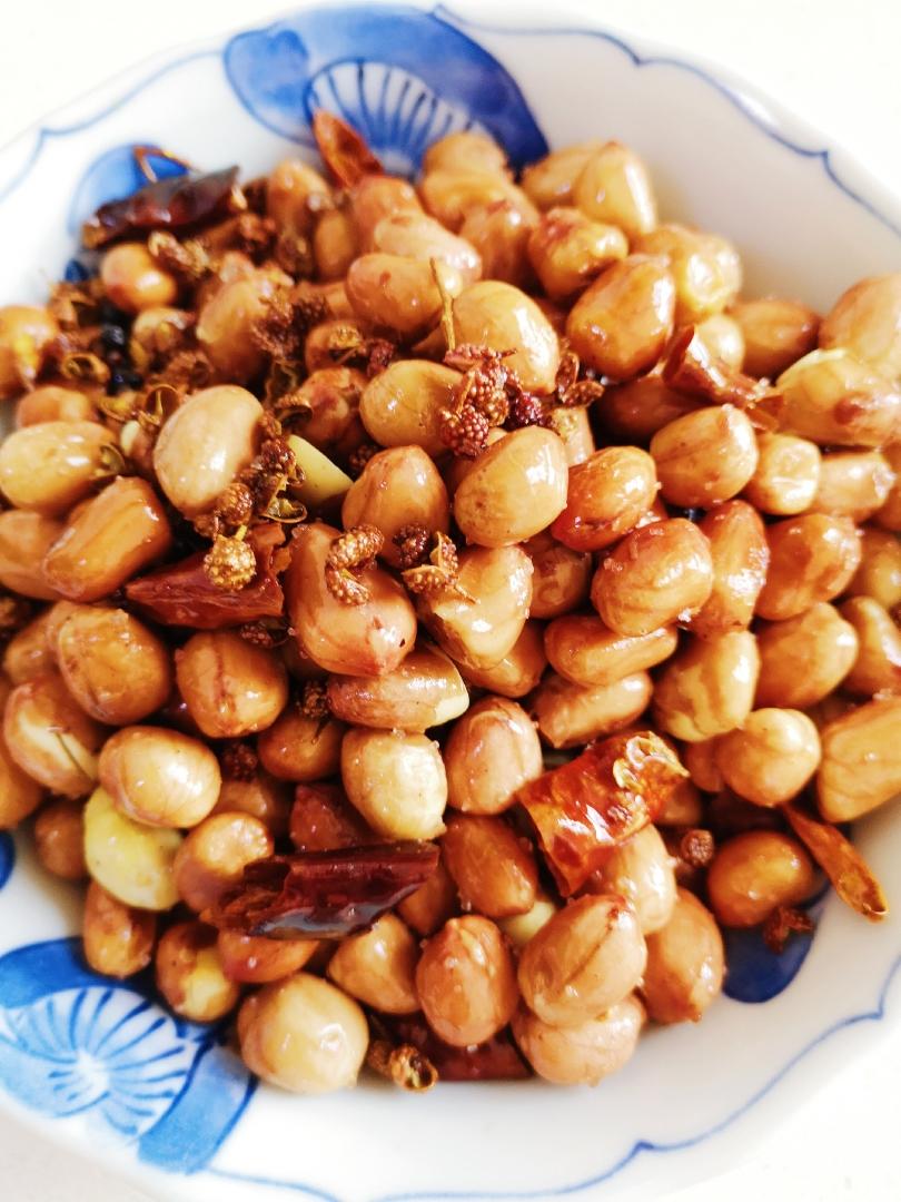 好吃的麻香花生米(微辣)的做法