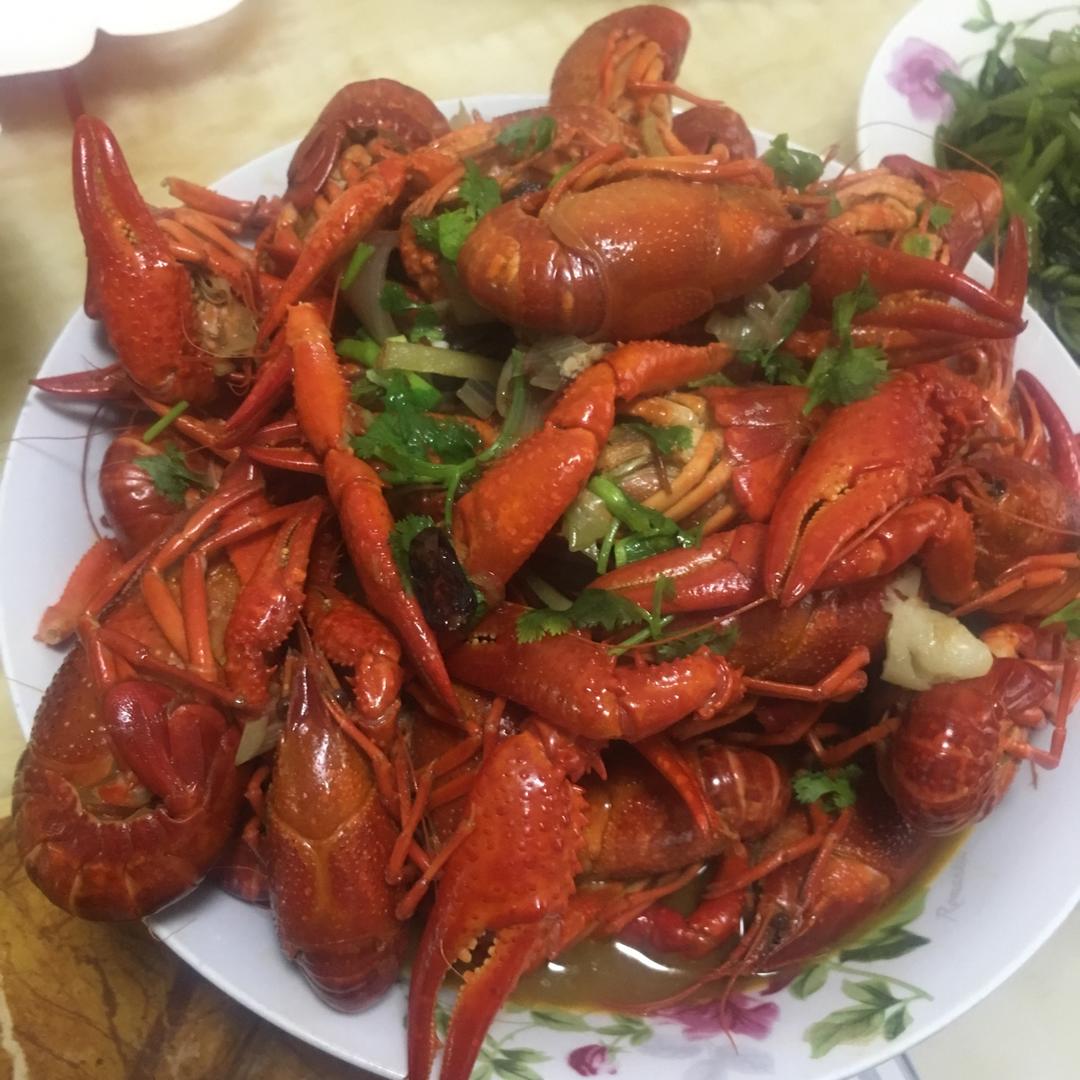 香辣小龙虾-超详细处理干净步骤！
