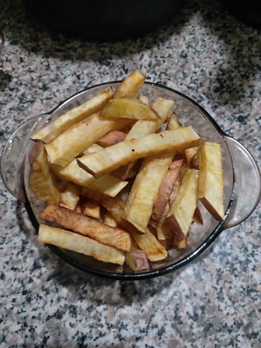 清爽简单炸红薯条（炸地瓜条）