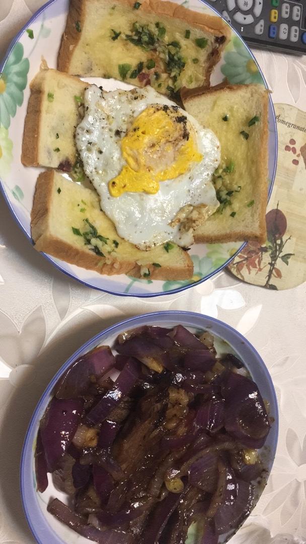 微波炉蒜香面包