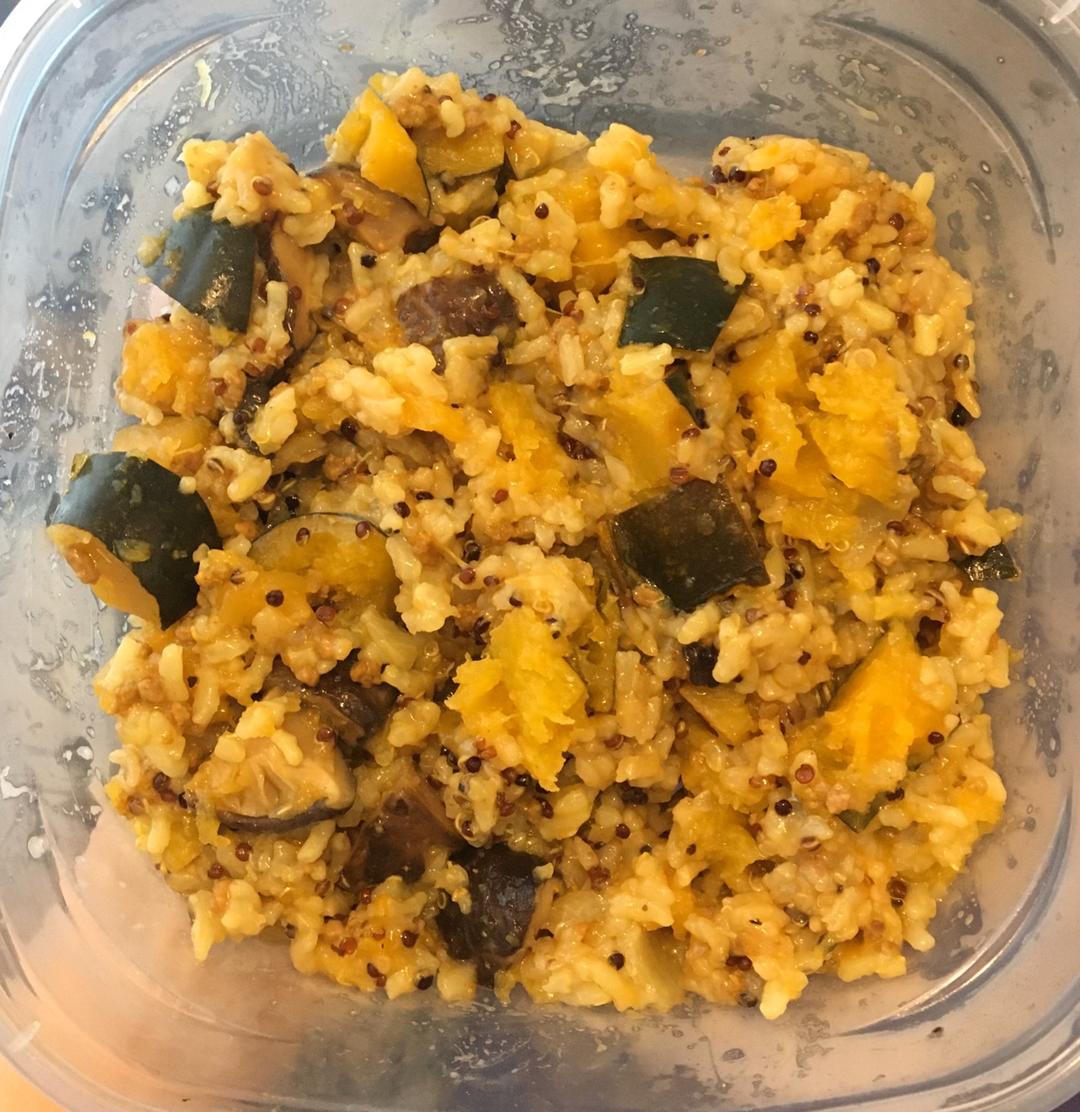 南瓜鸡肉饭