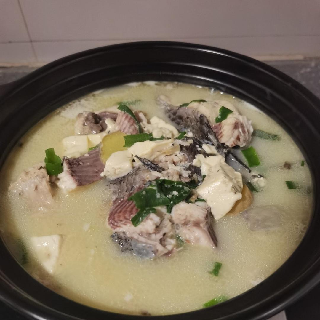 黑鱼豆腐汤