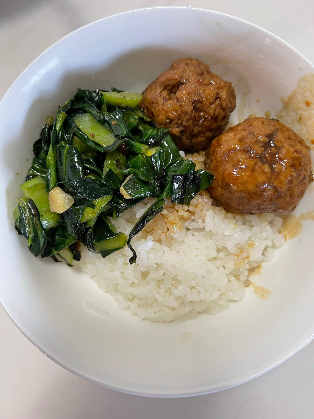 简单的红烧狮子头～拌饭太香了