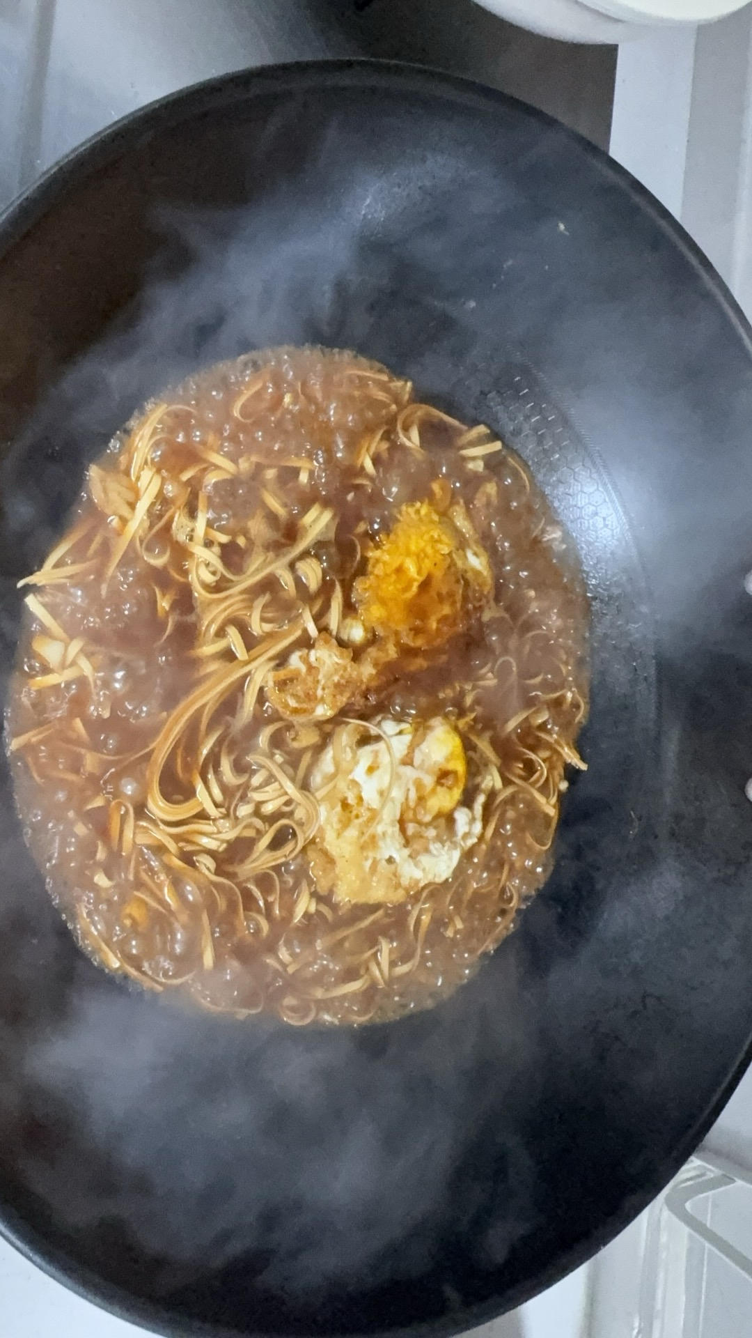 鸡蛋焖面