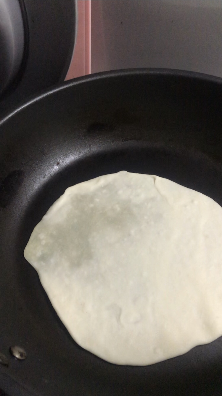 【墨西哥】玉米饼tortilla只需水油盐面的做法 步骤6