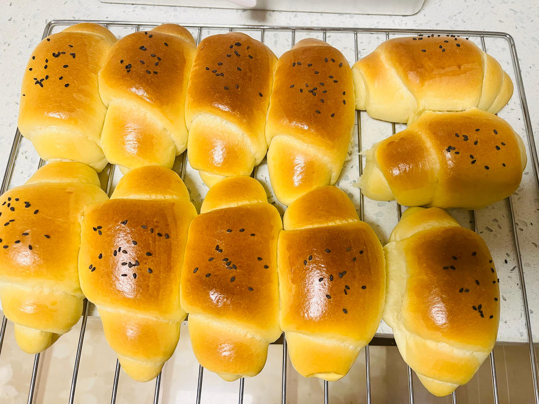 牛奶面包卷（直接法）