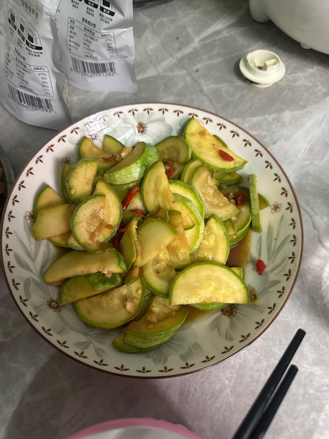 胃口大开的醋溜葫芦瓜