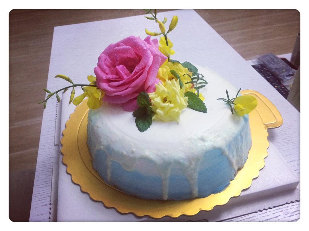 蛋糕抹面技巧（附淡奶油打发小贴士）