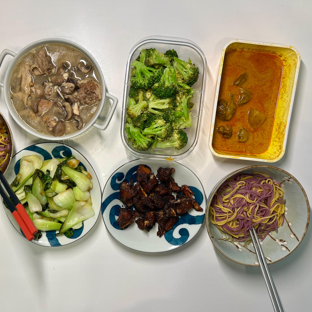 快手菜·芝麻沙拉酱西兰花