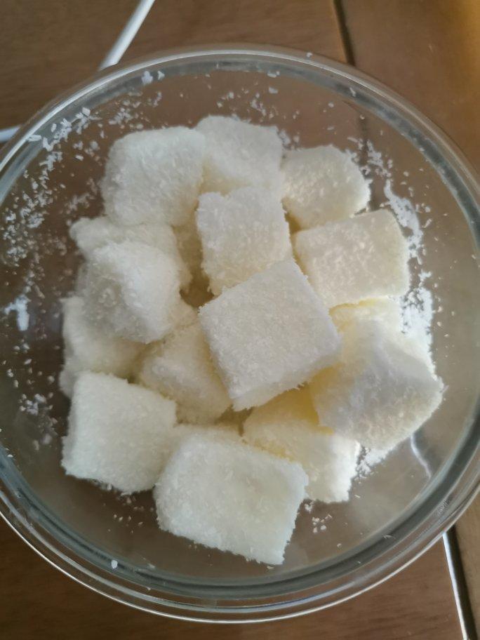 太棒啦！1个方子，做出2道口味一流的甜品！——椰奶小方&炸鲜奶