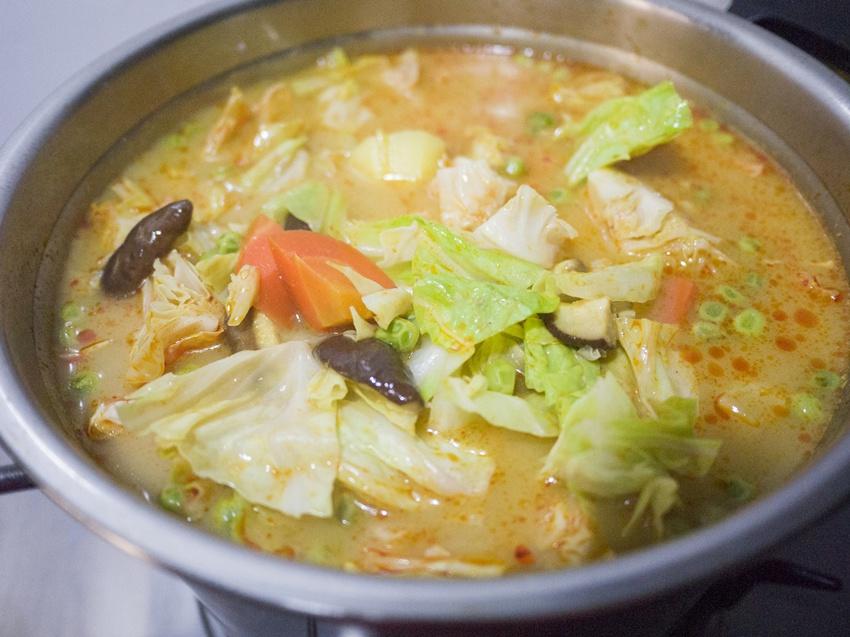 泰国咖喱健康汤的做法