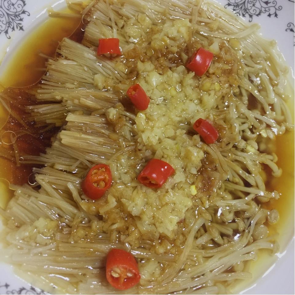 蒜蓉蒸金针菇