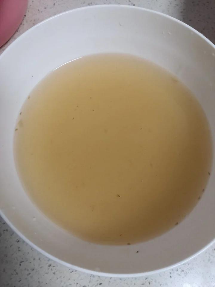 纯正的手工制造冰凉粉（传统红糖冰粉）