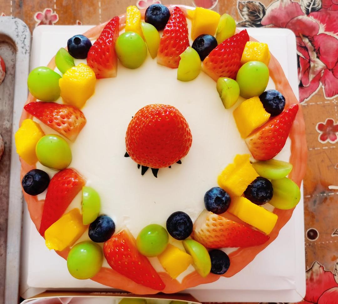 《Tinrry+》草莓奶油蛋糕（8寸配方）