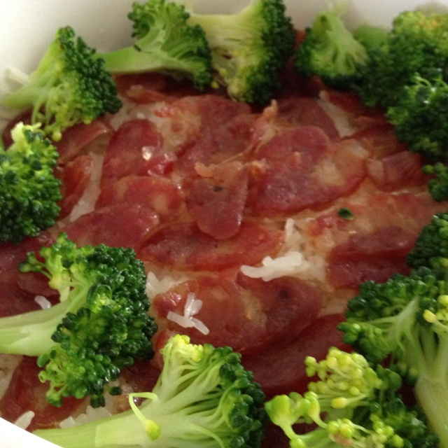 腊肠煲仔饭