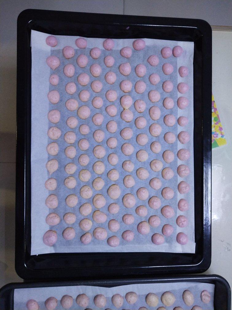 迷人的火龙果溶豆酸奶溶豆宝宝辅食