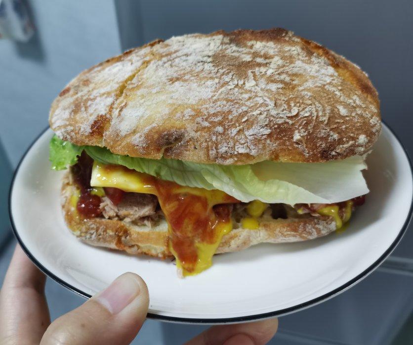 恰巴塔面包  Ciabatta