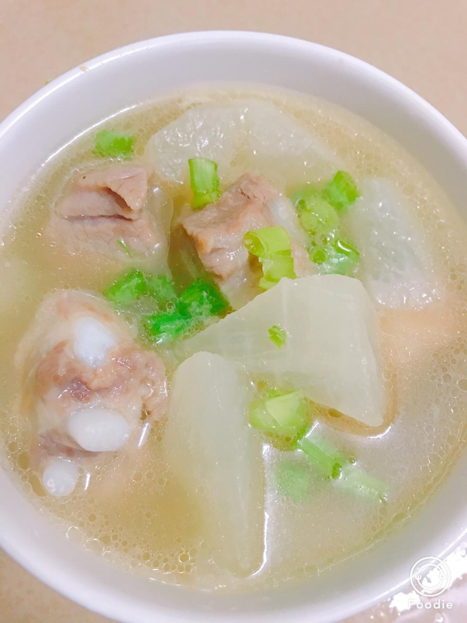 萝卜排骨汤