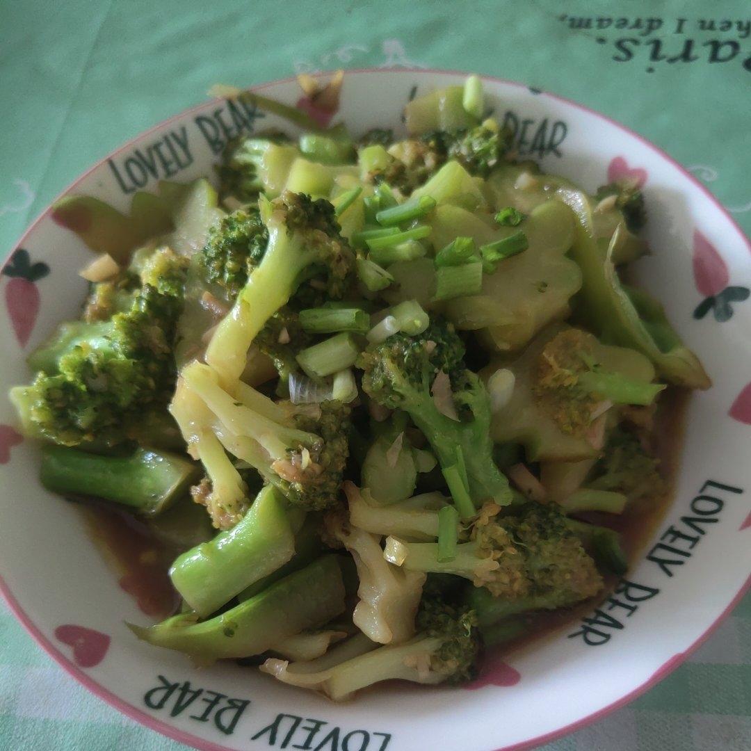 蚝油蒜蓉西兰花