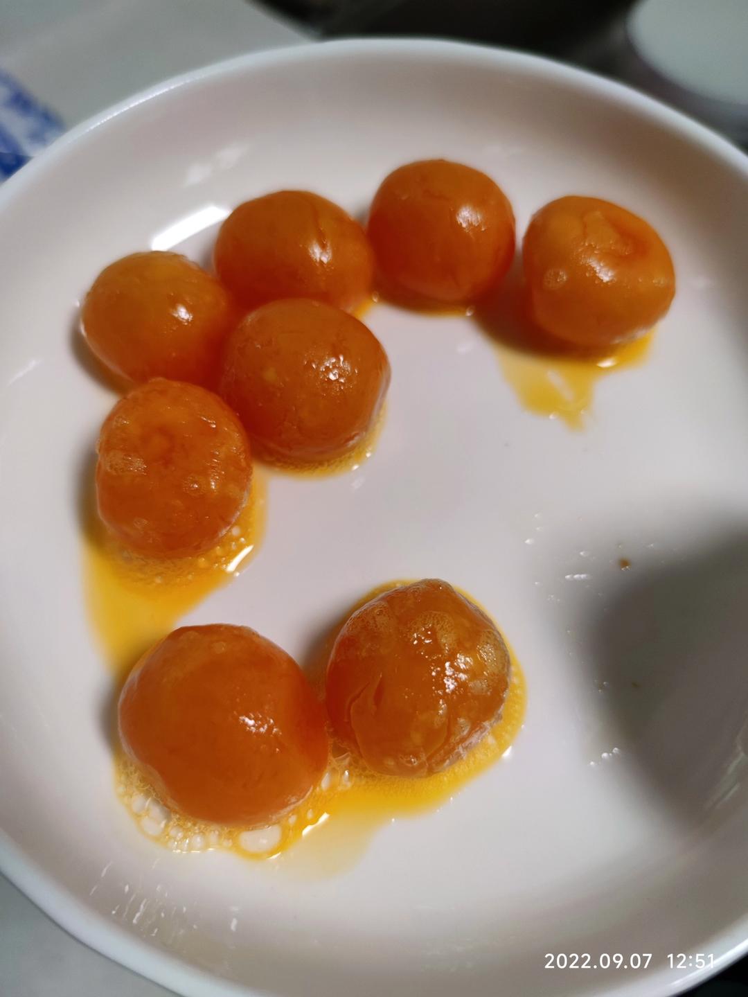 《Tinrry+》教你做广式大月饼（芋泥+麻薯+咸蛋黄肉松）