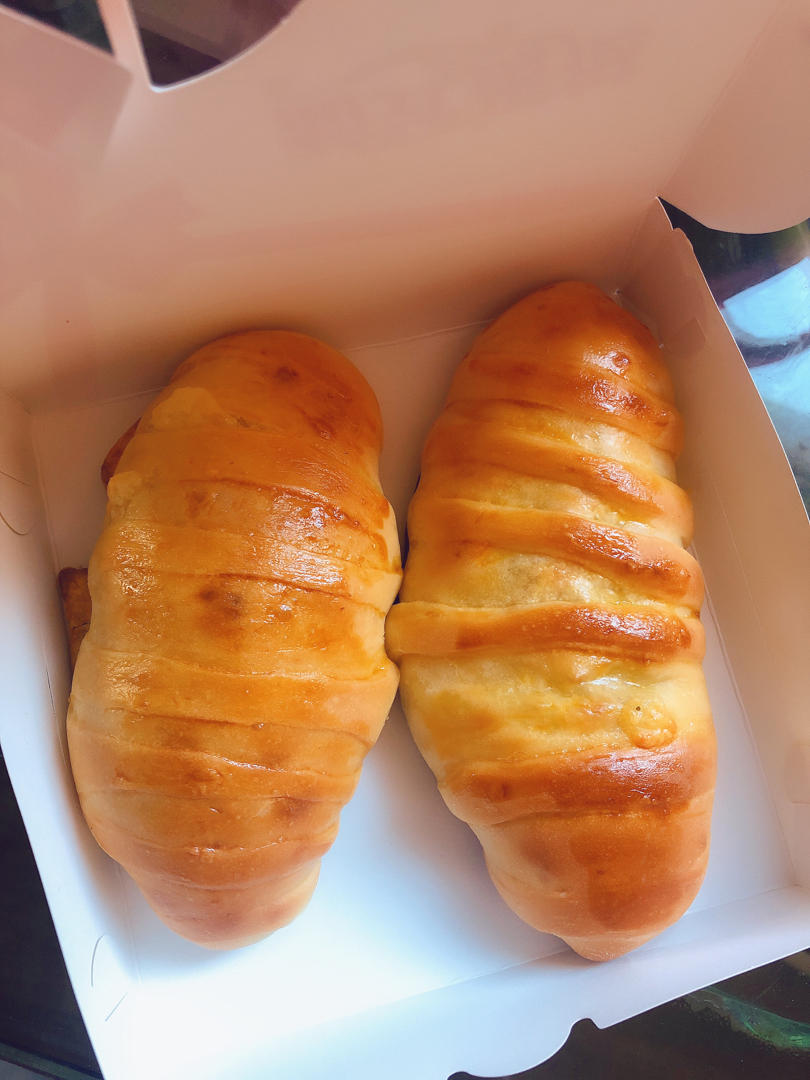 一次性发酵毛毛虫芝士香肠面包