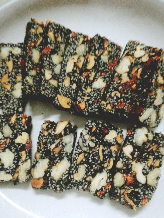 黑芝麻核桃滋养片