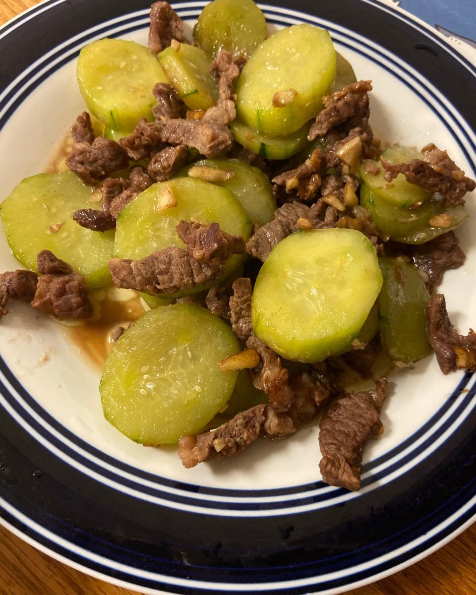 一个人的晚餐——当家里只有黄瓜:黄瓜牛肉粒