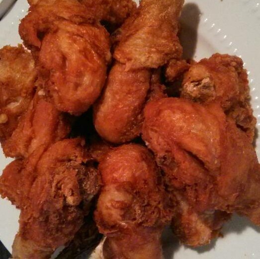 韩式炸鸡配啤酒（内含两种酱汁做法）