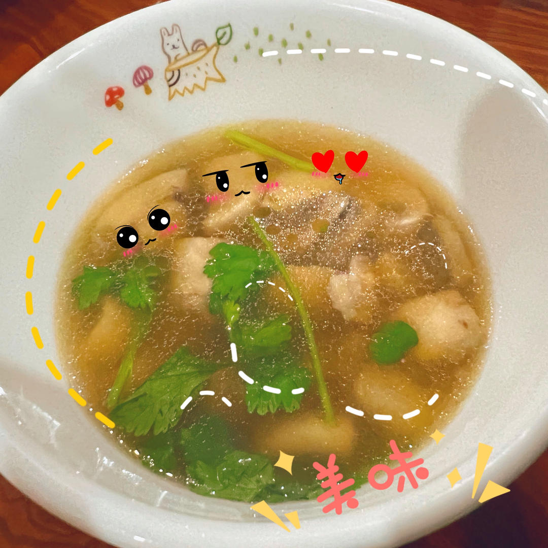 明明是素汤 却鲜得像鸡汤一样的「口蘑汤」