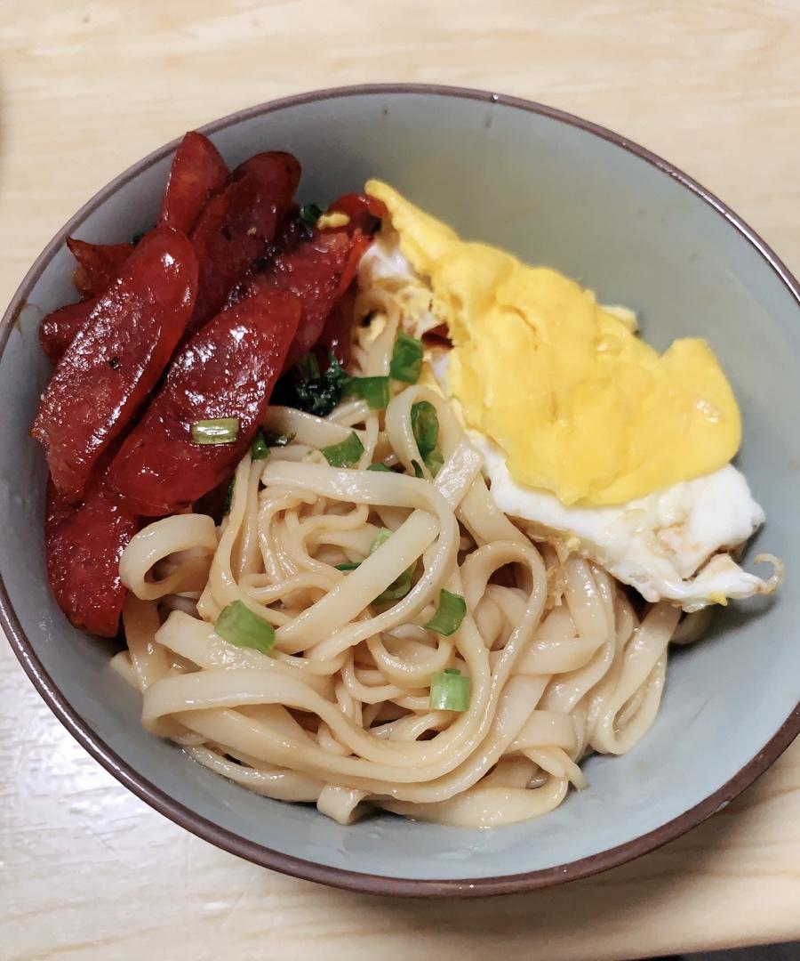 挂面还可以这么做：零基础零失败 美味葱油拌面