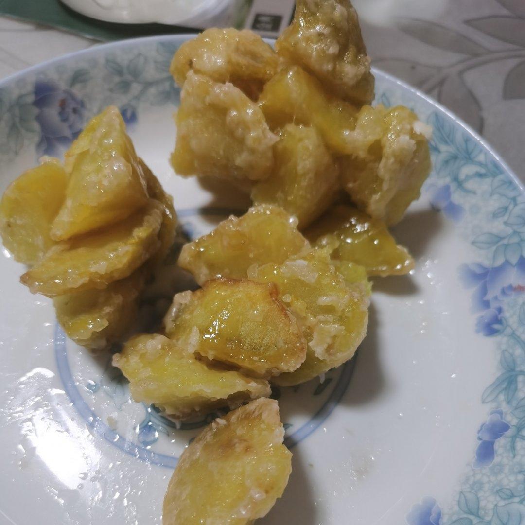 一次成功的拔丝红薯（附炒糖细节、拉丝视频）