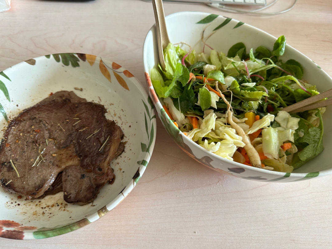 煎山姆西冷薄切牛排