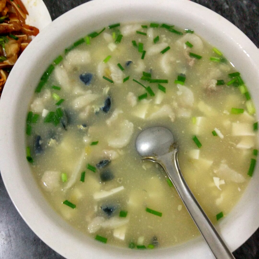皮蛋豆腐羹