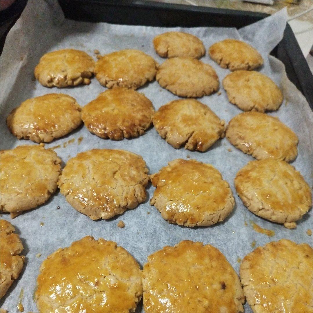 快手零食之～简易花生酥（花生酱版）