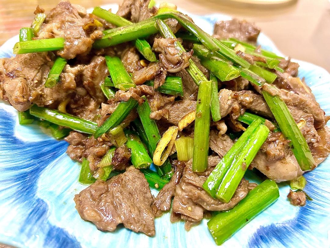 韭菜苔炒牛肉