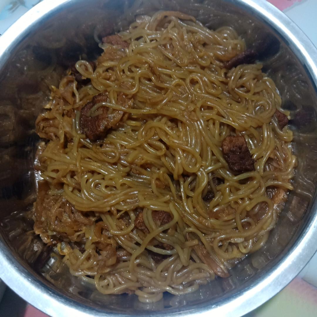 酸菜炒粉