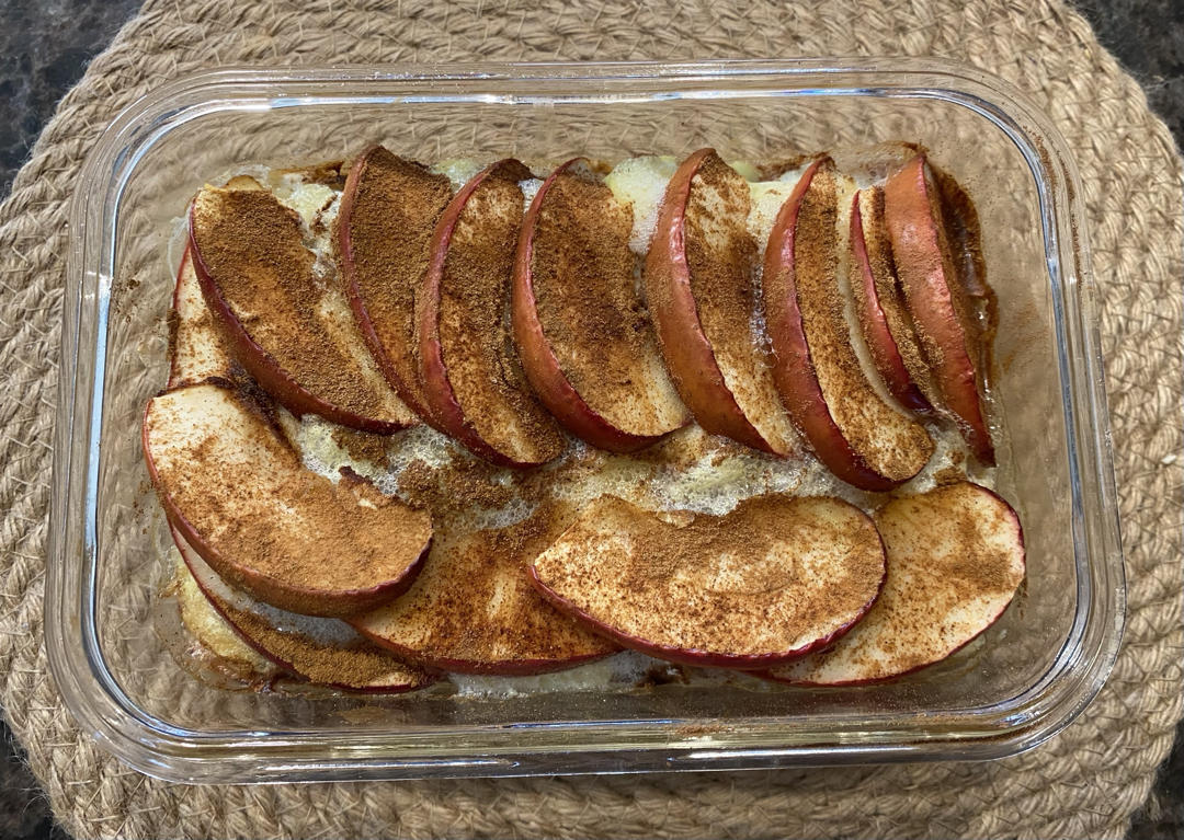 肉桂苹果烤燕麦