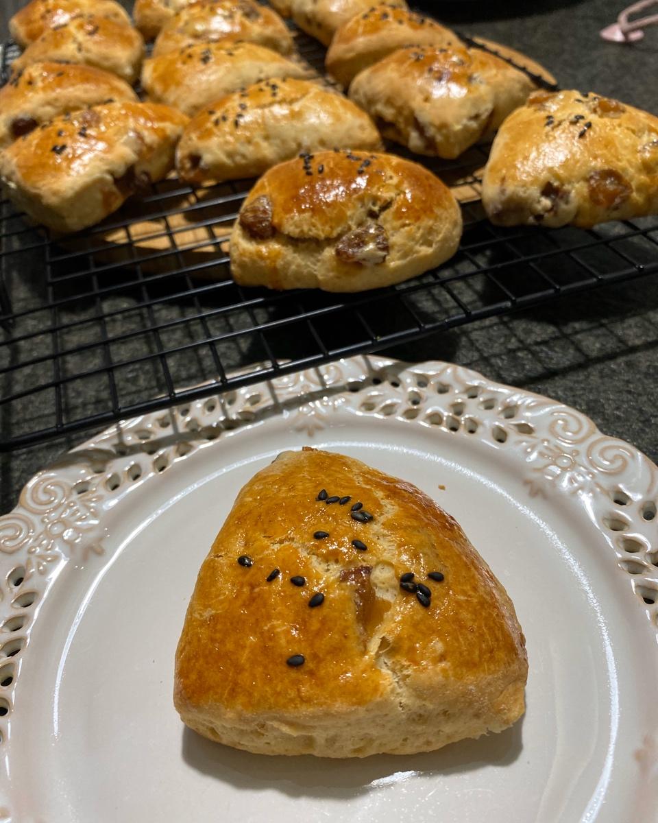 英式快手点心～葡萄干司康（Scone）