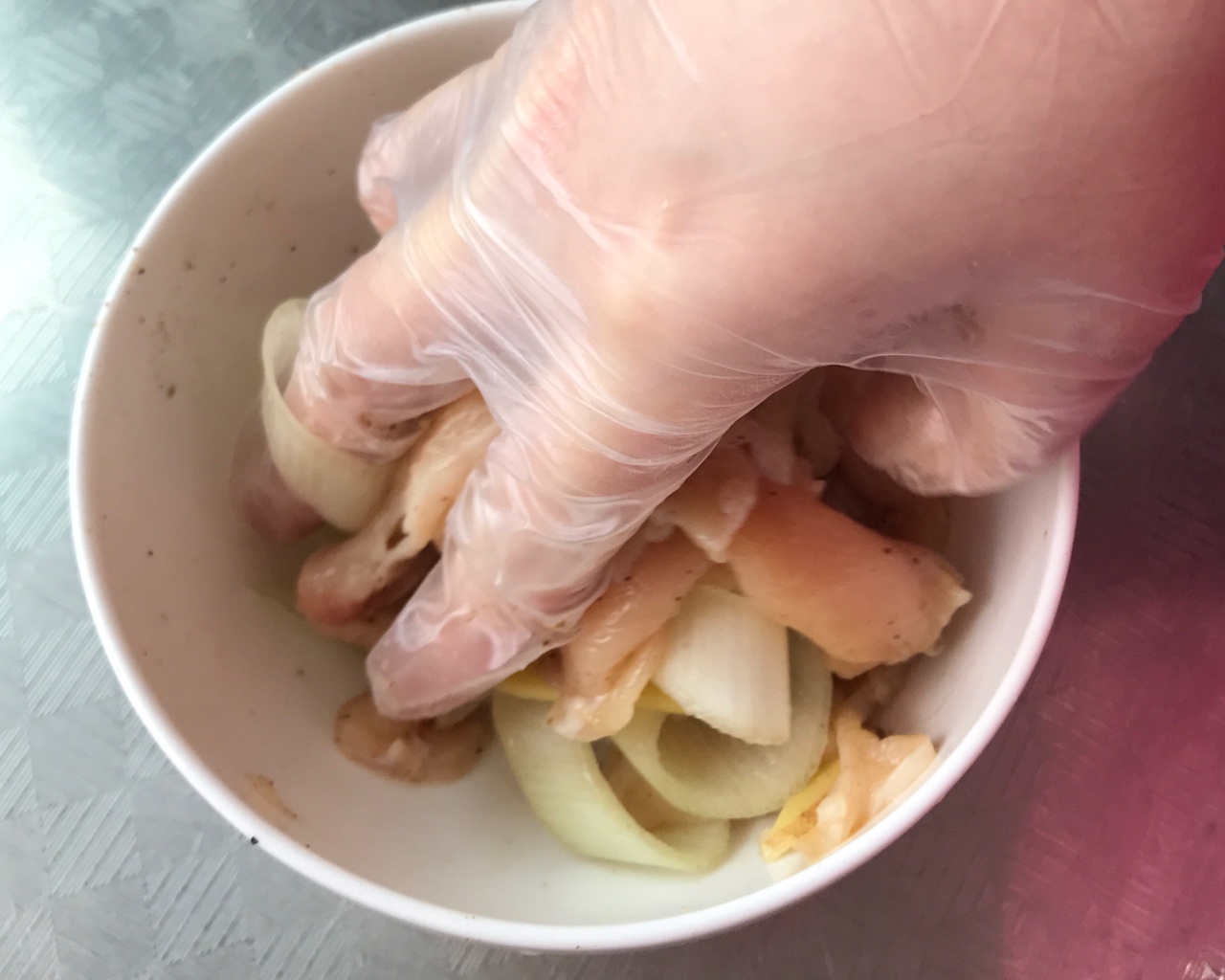 炸扁鸡肉串（片）济宁小吃的做法 步骤3