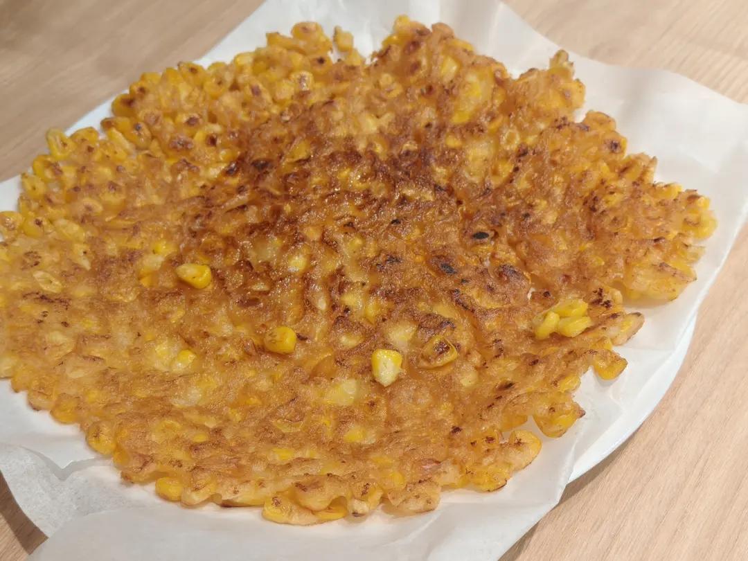 无敌好吃的奶香玉米烙，一次就成功！
