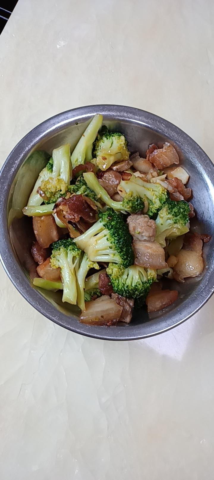 西兰花炒肉